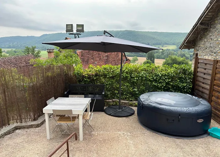 Maisonnette De Village 度假居 *